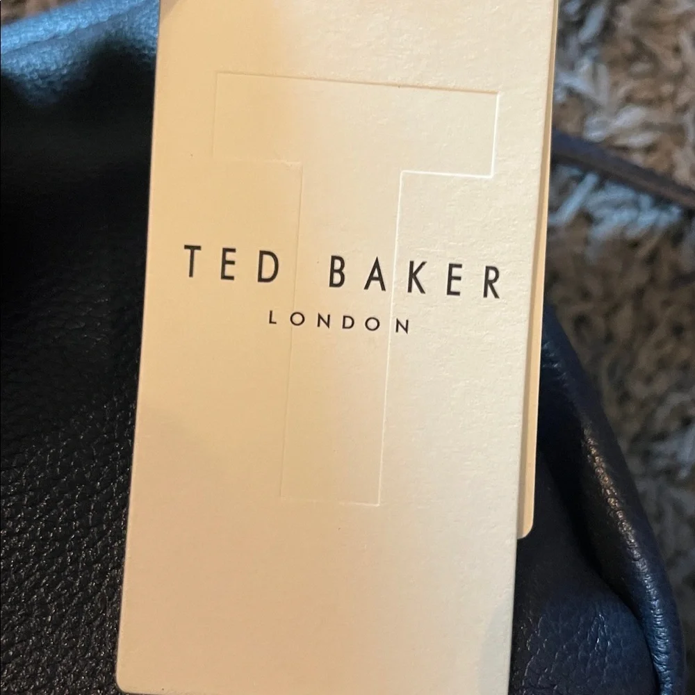 😍Ted Baker Navy Crossbody Bag